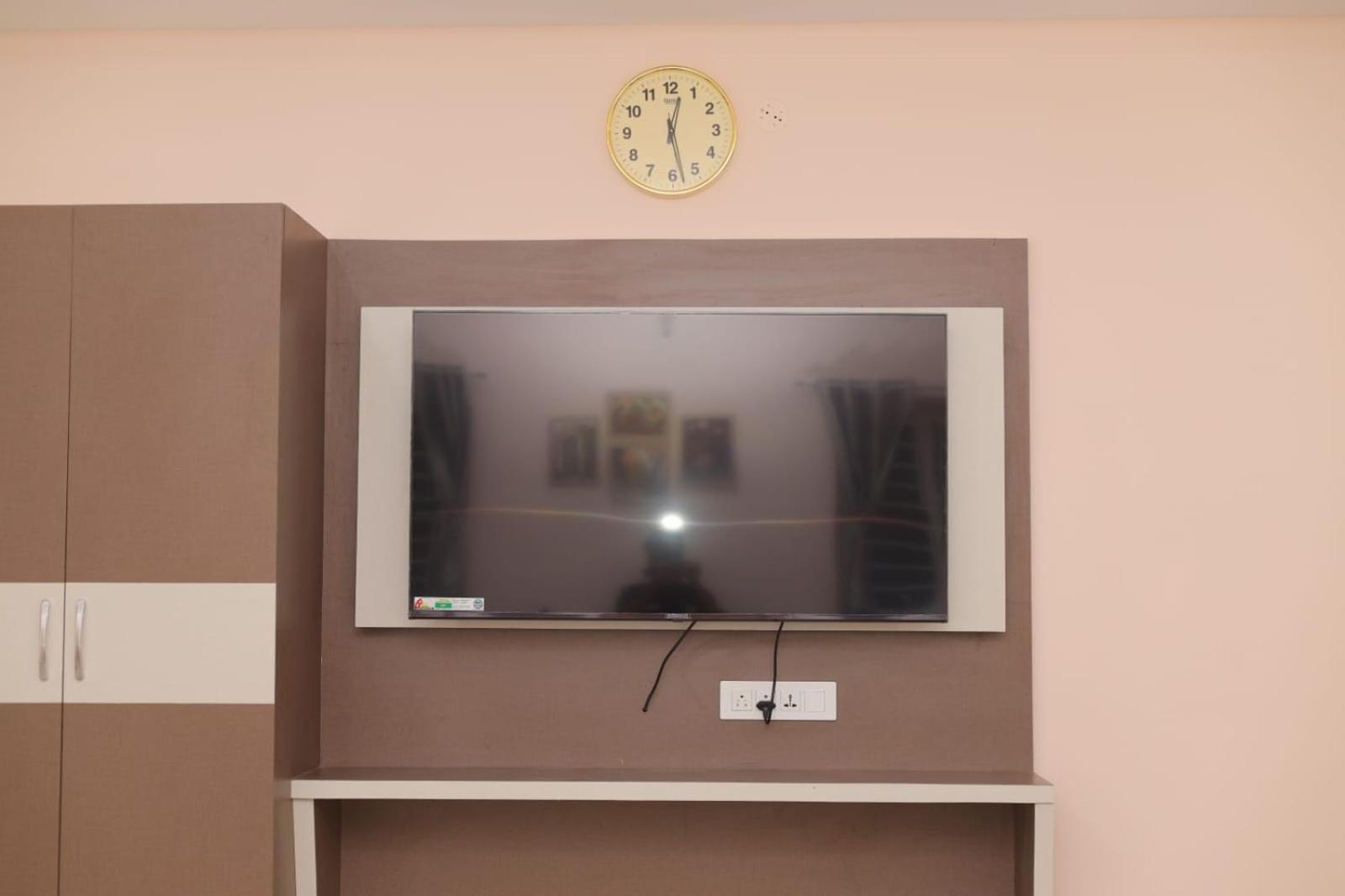 Sri Ganesh Grand Hotel Tirupati Ngoại thất bức ảnh
