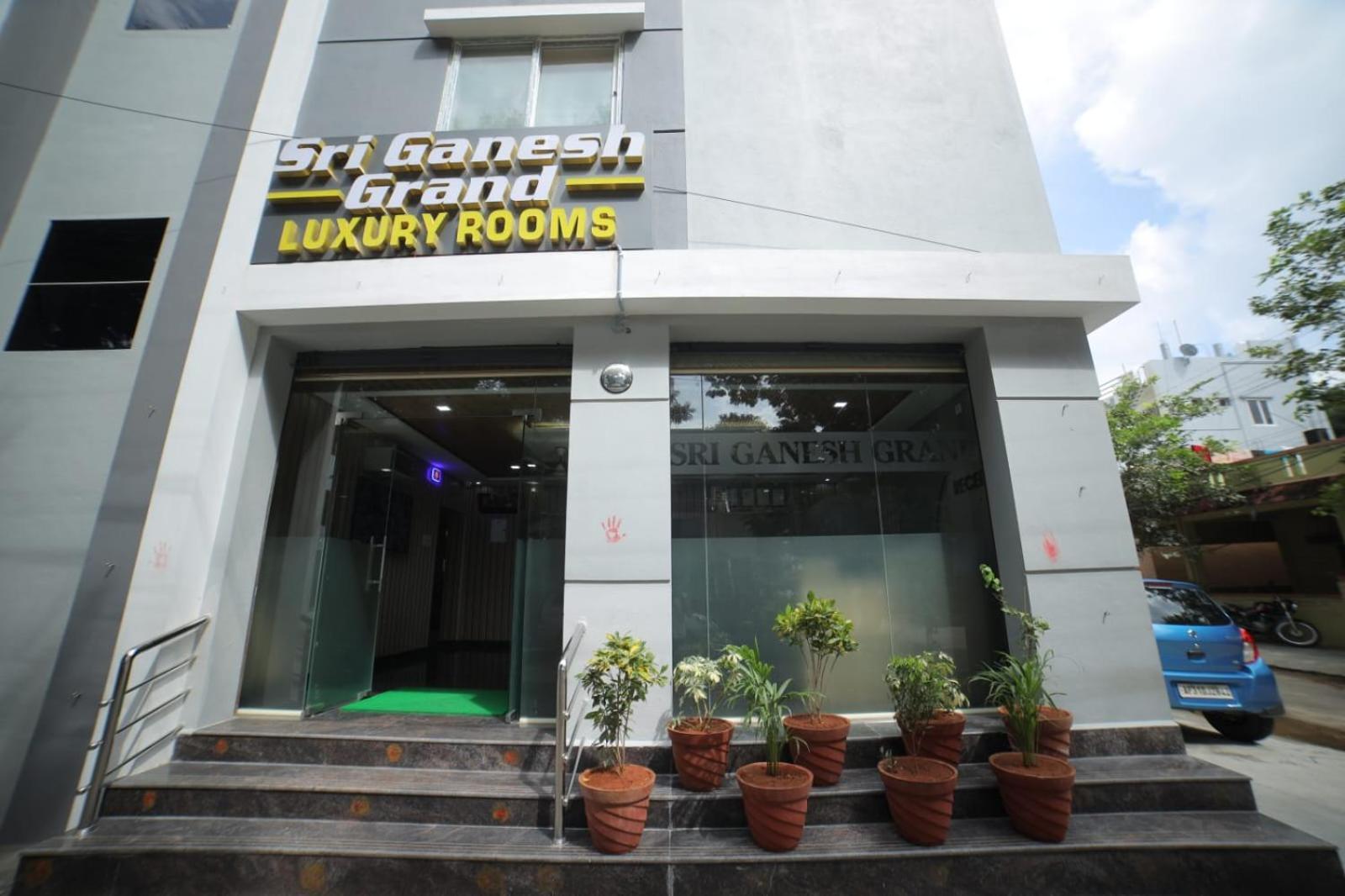 Sri Ganesh Grand Hotel Tirupati Ngoại thất bức ảnh